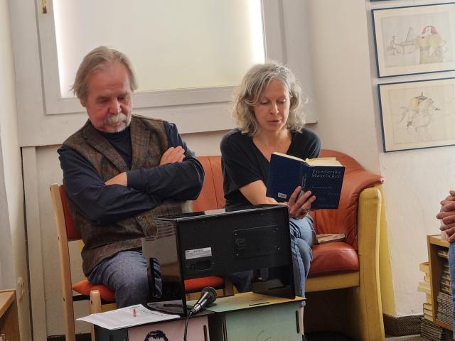 Roland Deppe in der Buchhandlung